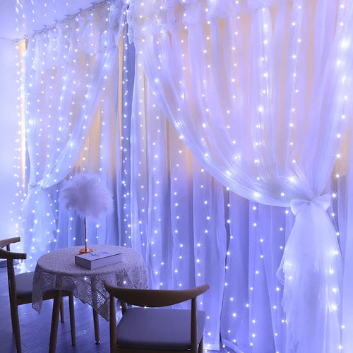 Multicolour Christmas Fairy Lights | Remote-Controlled Curtain Lights | Window Light Accessory