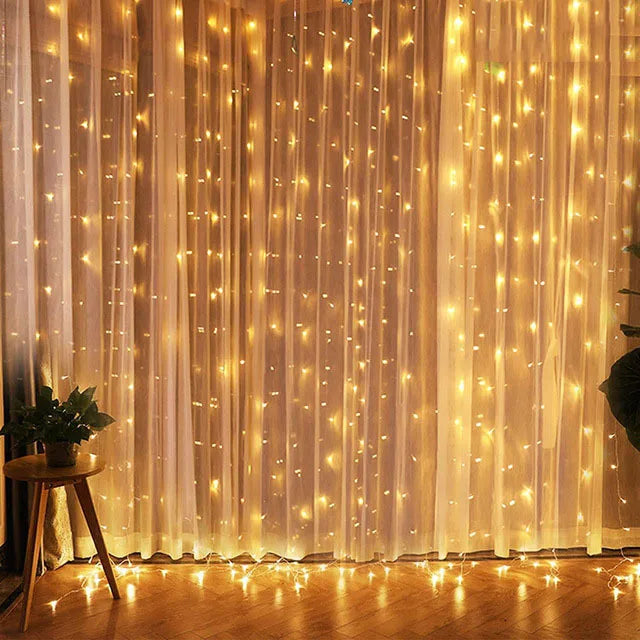 Multicolour Christmas Fairy Lights | Remote-Controlled Curtain Lights | Window Light Accessory